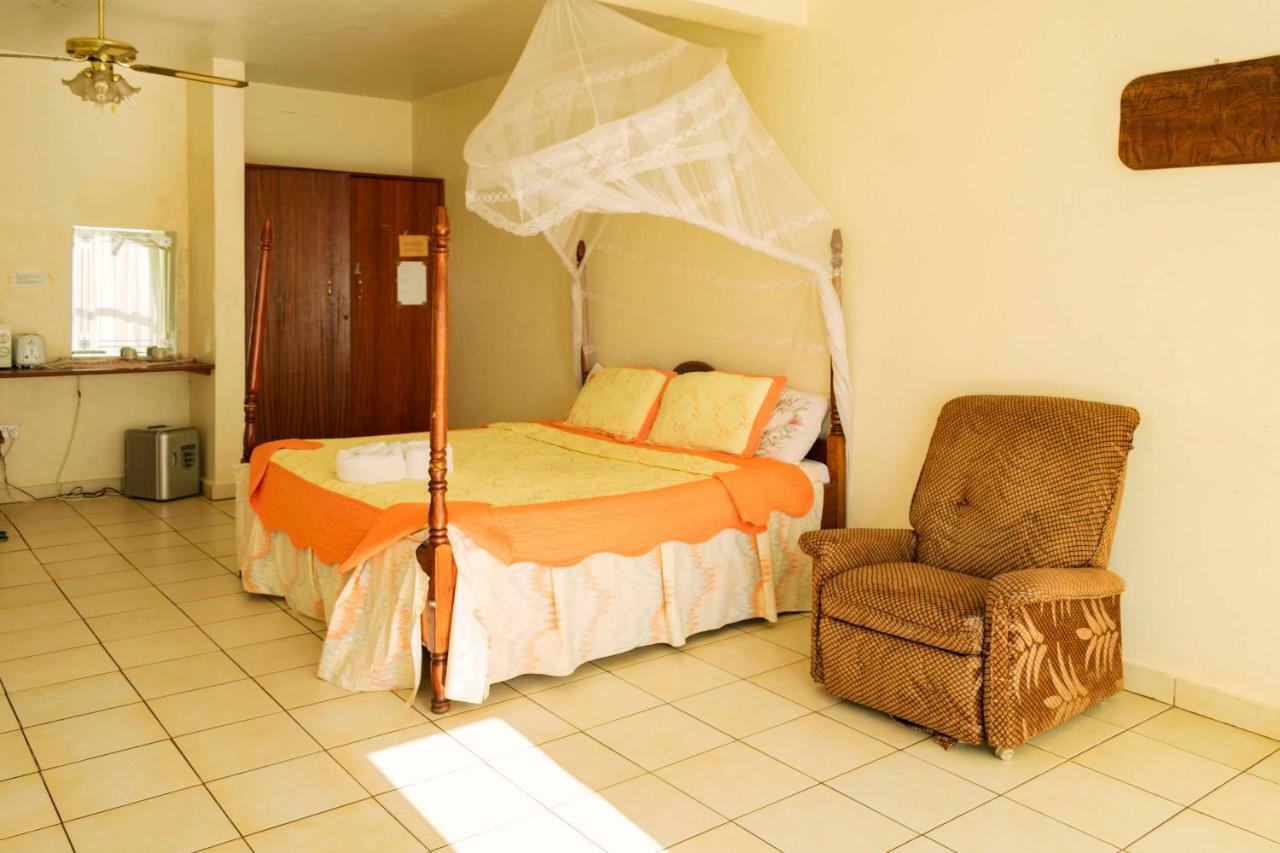 Sunrise Apartments Hotel Fort Portal Экстерьер фото