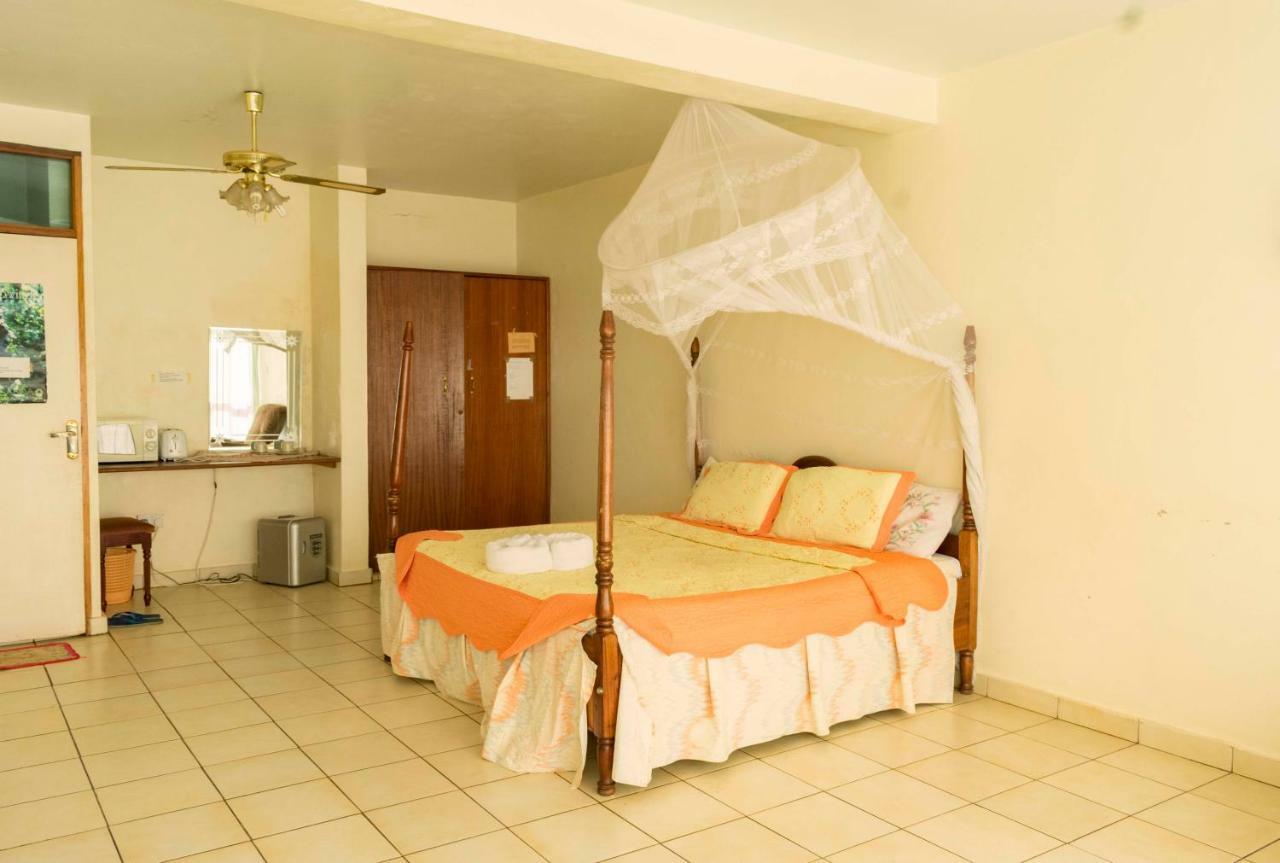 Sunrise Apartments Hotel Fort Portal Экстерьер фото